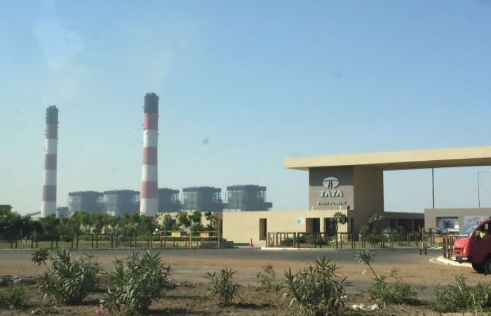 कोरोना: कोयला बिजलीघरों की उत्पादन क्षमता में रिकॉर्ड गिरावट