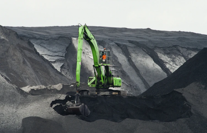 पेरिस समझौते के बाद दुनिया में अधिकांश कोयला बिजलीघर प्लान रद्द हुये, चीन अब भी सबसे बड़ी समस्या