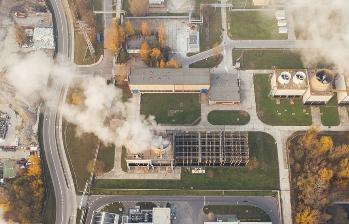 साफ हवा नहीं धुंआं फैलाने पर हुआ अधिक खर्च