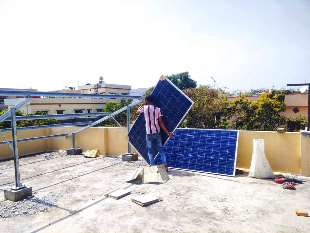 बड़ी परियोजनाओं पर रहा ध्यान और हाशिए पर गया रूपटॉप सोलर