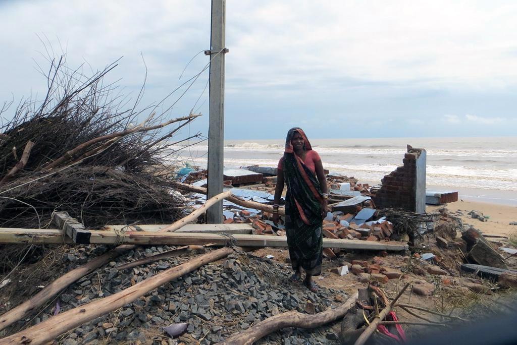 जलवायु परिवर्तन के कारण बढ़ रही है भीषण बारिश और चक्रवातों की संख्या, सरकार का जवाब