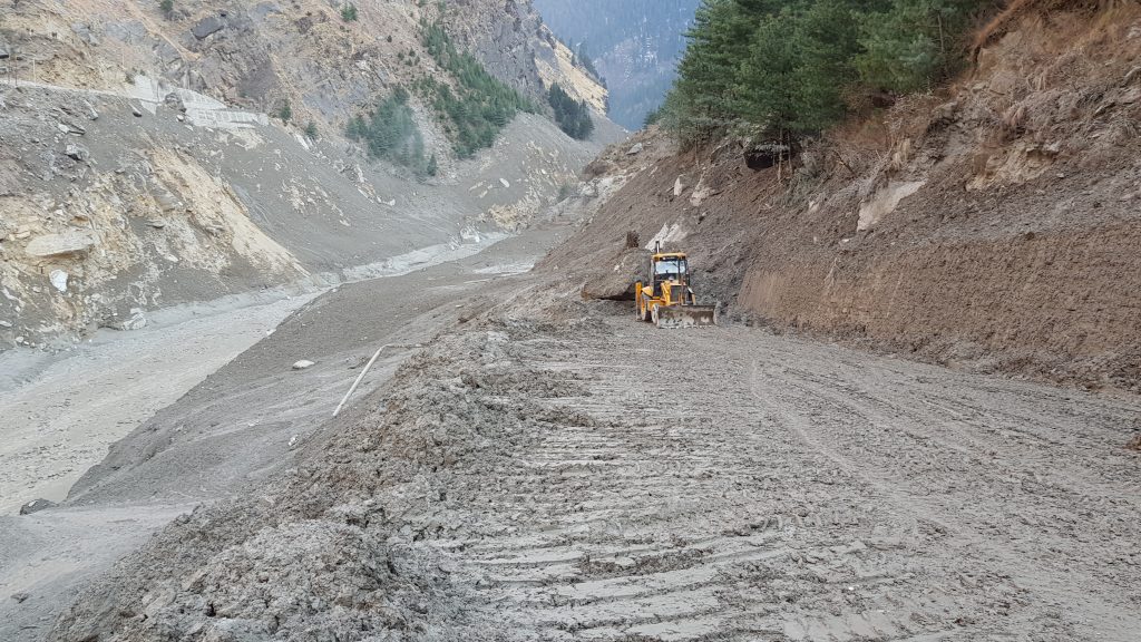 दुनिया के 350 करोड़ लोग जलवायु परिवर्तन प्रभावों की ज़द में, भारत सर्वाधिक प्रभावित: आईपीसीसी