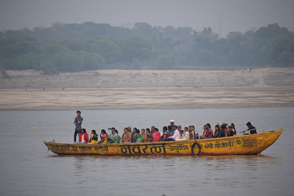 जलवायु परिवर्तन लक्ष्य हासिल करने के लिये भारत 13 नदी बेसिनों पर बड़ी संख्या में लगायेगा पेड़