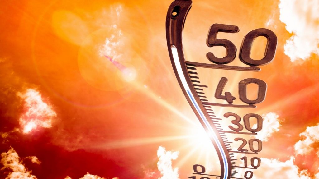 जलवायु परिवर्तन कैसे बढ़ा रहा है हीटवेव का ख़तरा, जानिये 10 बातें