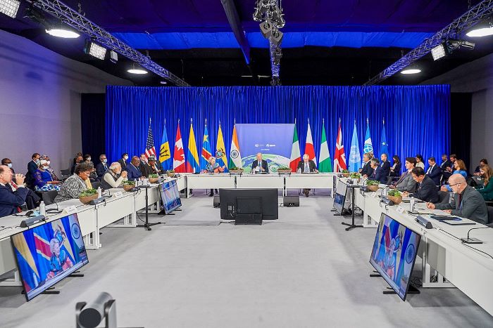 क्लाइमेट एक्शन में फिसड्डी साबित हुईं दुनिया की ज़्यादातर सरकारें