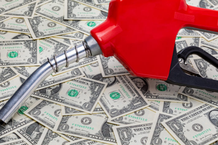 जीवाश्म ईंधन कंपनियों से 75 बिलियन डॉलर वसूलेगा न्यूयॉर्क