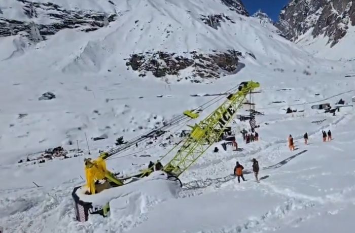 चमोली हिमस्खलन में बीआरओ के 8 श्रमिकों की मौत; 46 बचाए गए