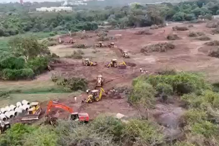 हैदराबाद में 100 एकड़ जंगल की कटाई पर सुप्रीम कोर्ट ने राज्य सरकार को आड़े हाथों लिया