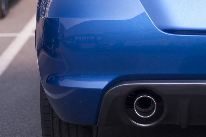 ईवी प्रोमोशन के लिए पेट्रोल-डीज़ल कारें हों प्रतिबंधित: सुप्रीम कोर्ट